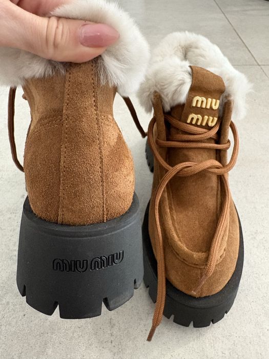 Велурени боти Miu Miu
