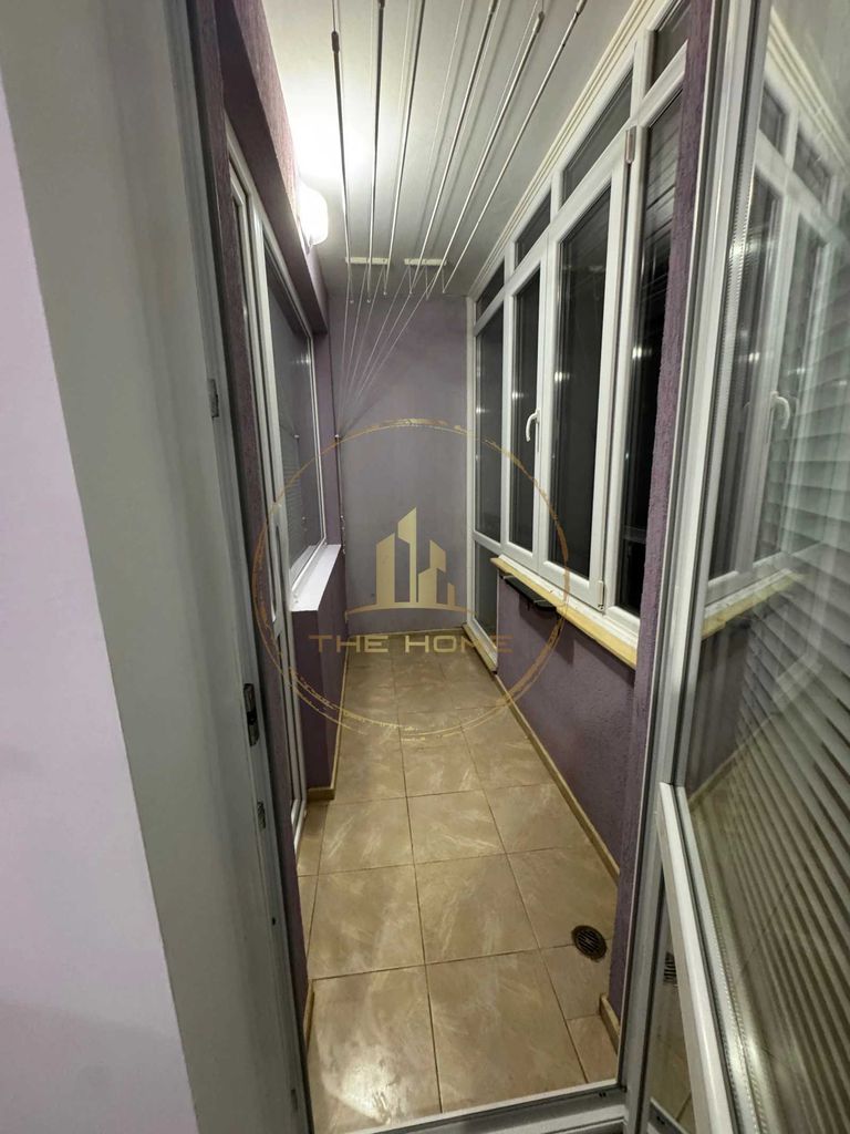 Дава се под наем Двустаен апартамент в Варна, Владислав Варненчик - 50 кв.м за 325 € - Снимка #2