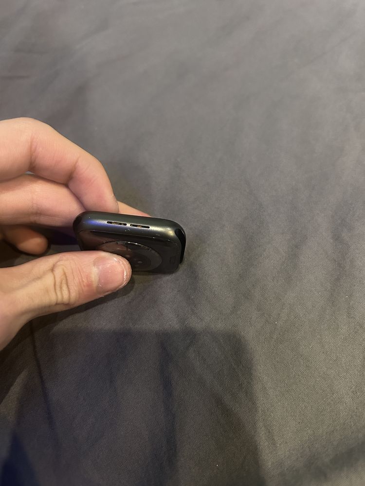 Продавам Apple Watch Series 6 – 50mm