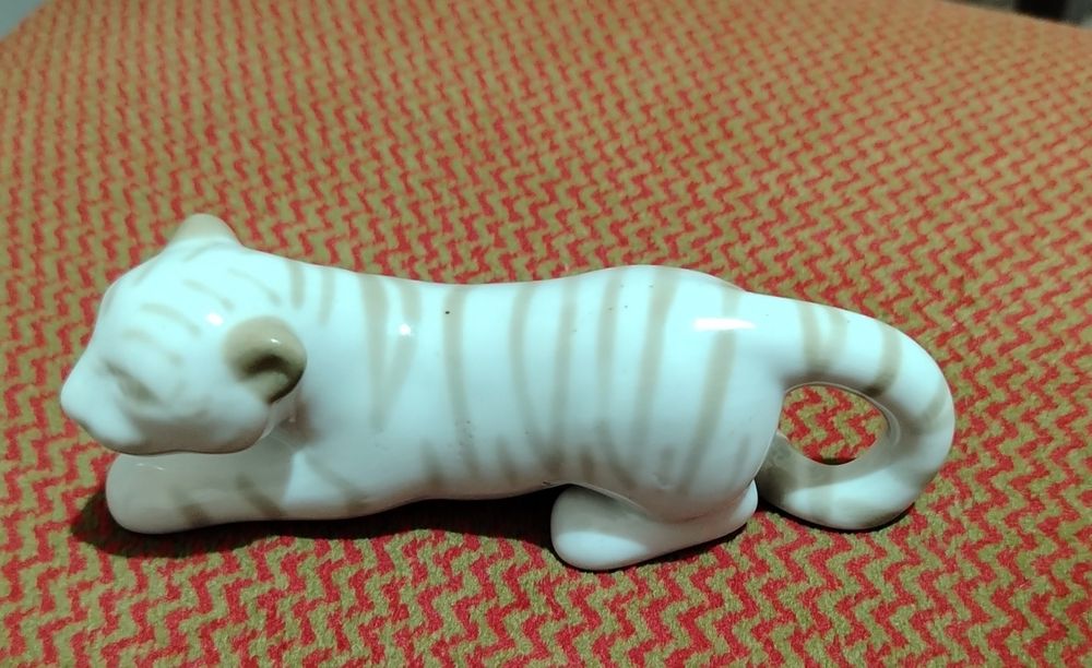 Статуэтка "Белый тигр" производства СССР