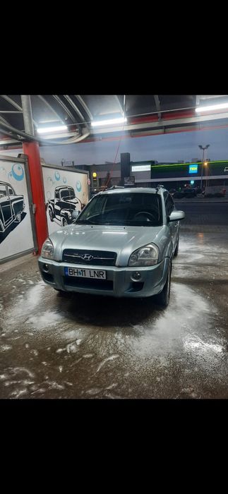 Vând Hyundai Tucson 2.0 CRDI