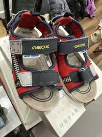 Geox сандали на мальчика 26 размер