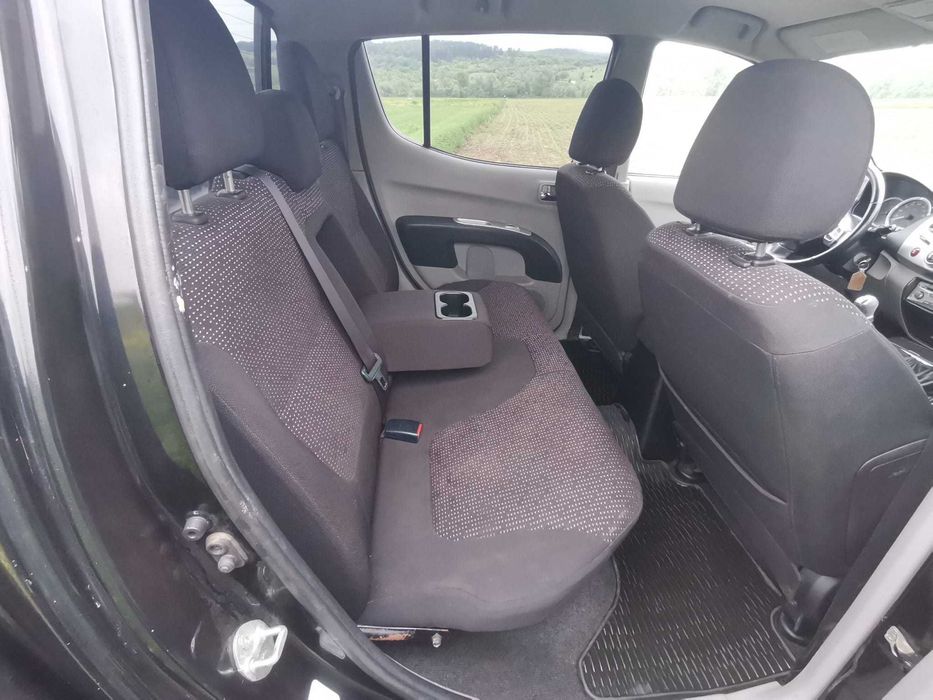 Mitsubishi L200 Premium Intense Plus 2.5 D-ID 178cp Pick-Up 2010