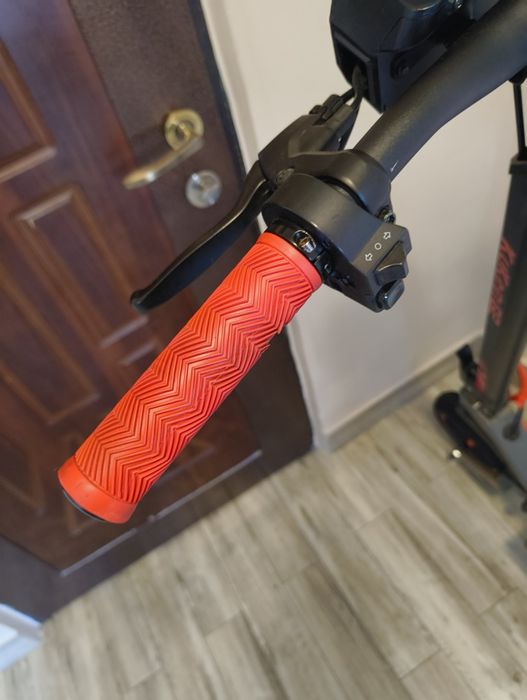 Kukirin g2 custom (cu cheie)