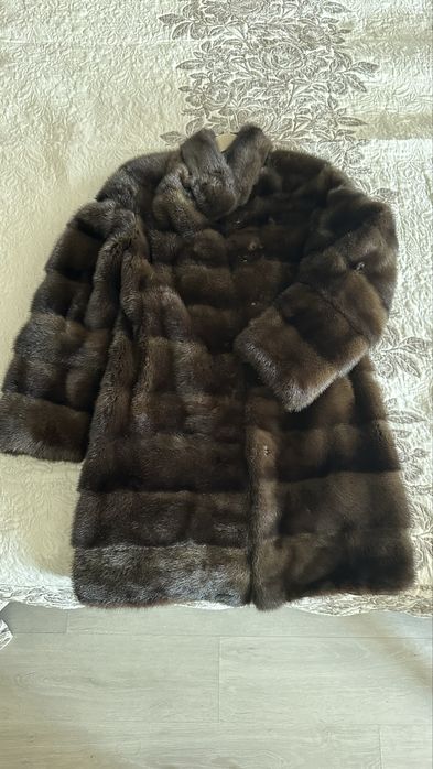 Продается норковая шуба!