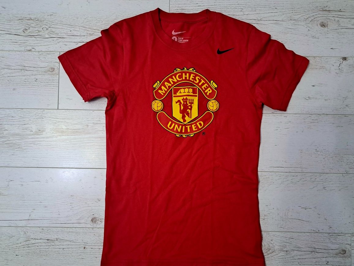 Nike Man.United-Ориг. Тениска Нова!