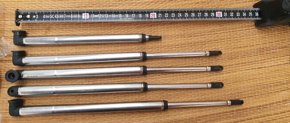 Telescoape ferestre, pistoane compartiment butelii, carlige ; etc