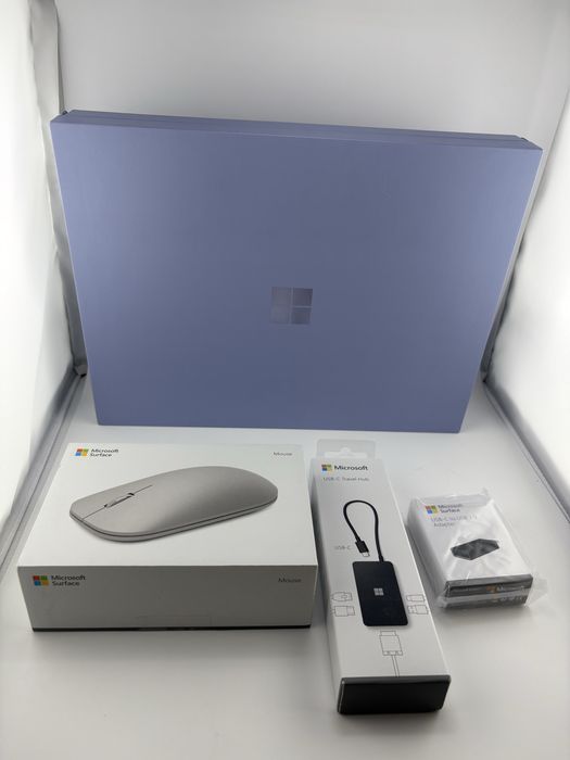 Micrsoft surface laptop. 2025, 13”, snapdragon, 512gb SIGILAT