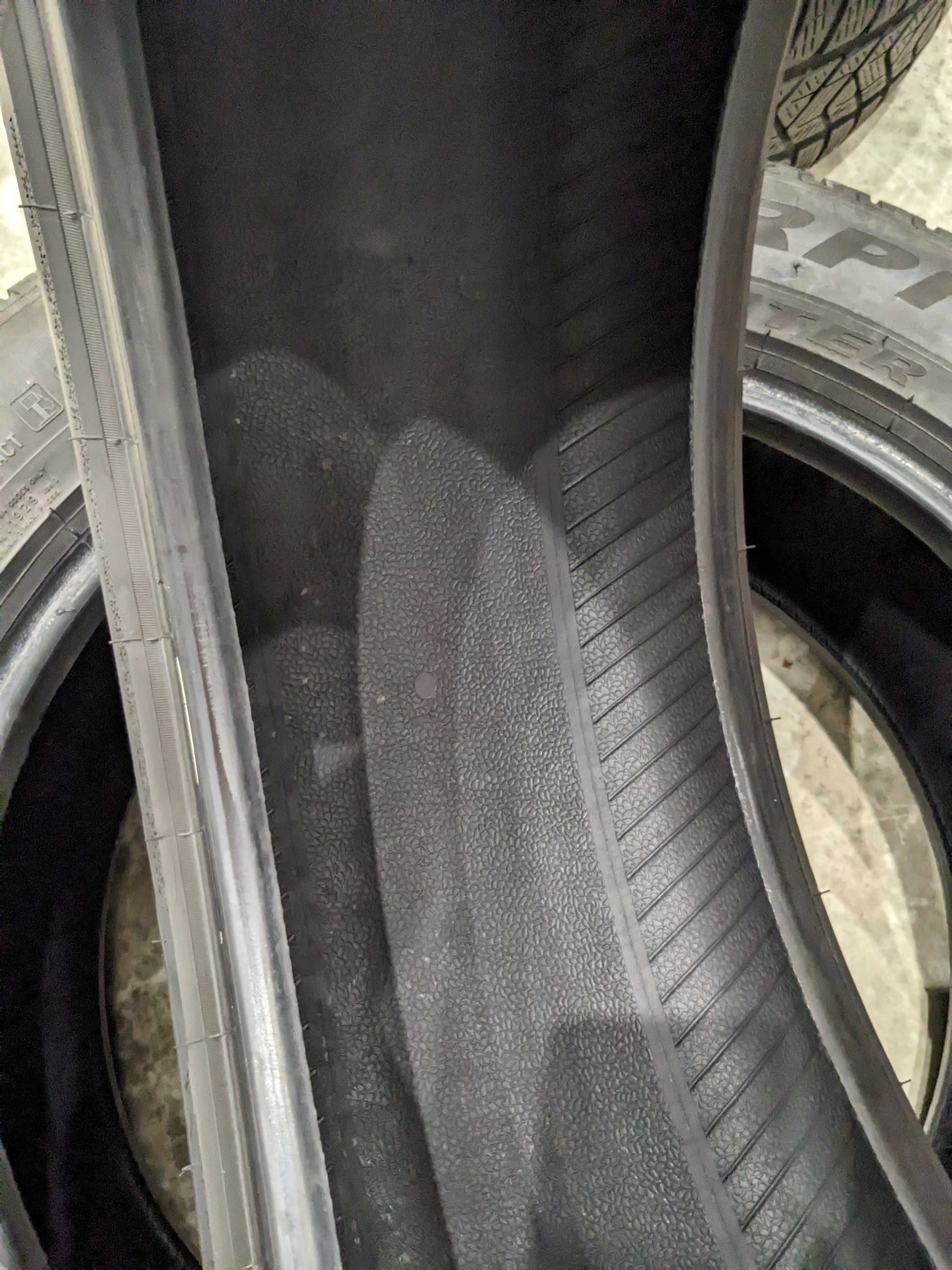4бр Зимни Гуми 225/60/17 - Pirelli Scorpion - DOT16