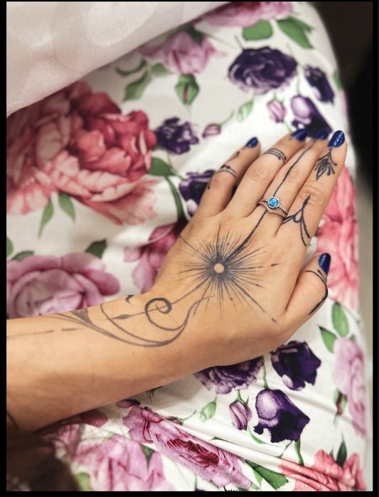 Tatuaje henna naturala