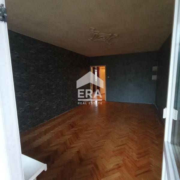 Продава се Тристаен апартамент в София, Люлин 3 - 84 кв.м за 1124 €/кв.м - Снимка #3