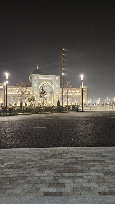 Аренда здание 3 этажа 1500м² Олд  сити. Хаст Имам