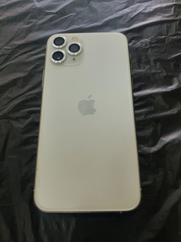 Iphone 11pro holati idial