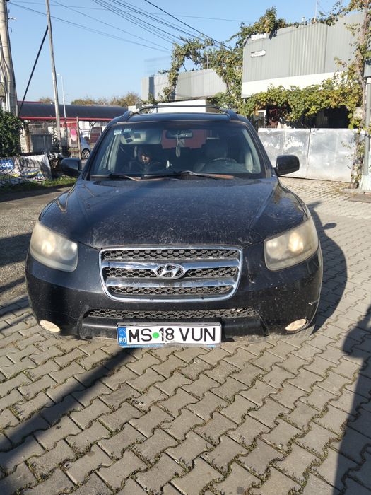 Dezmembrez Hyundai santa Fe 22