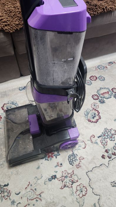 Продам пылесос химчистку в отличном состоянии