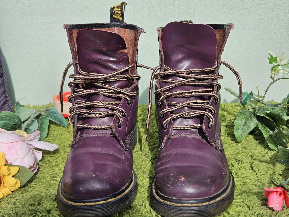 Dr Martens оригинални боти в лилаво N41