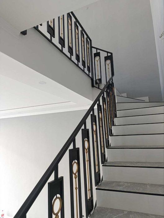 Икки каватли дукон сотилади