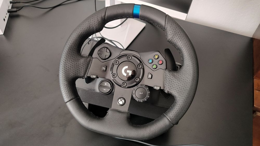 Volan Logitech G923 + schimbător