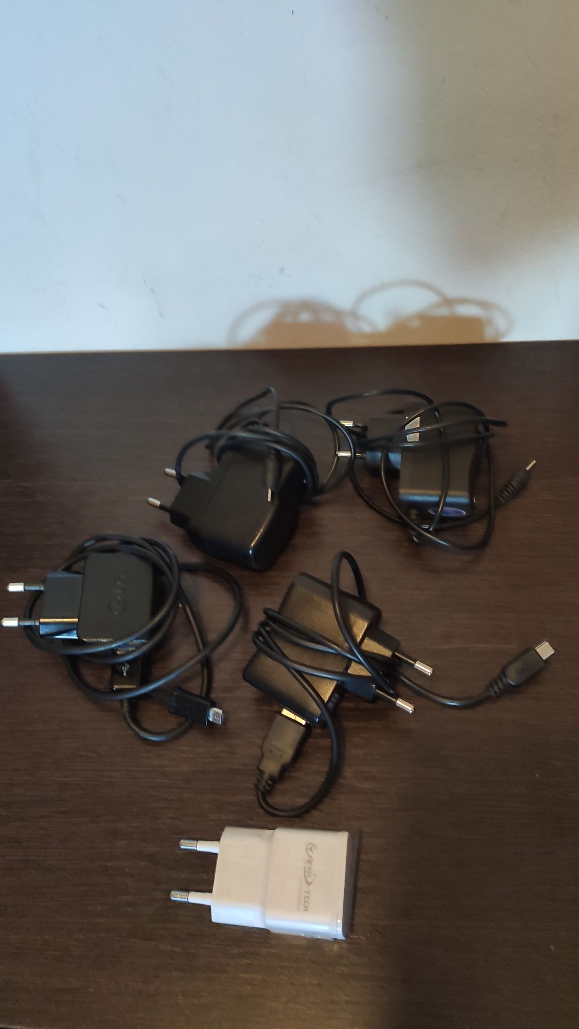USB шнуры на смартфоны, айфон телефоны, Нокия, LG