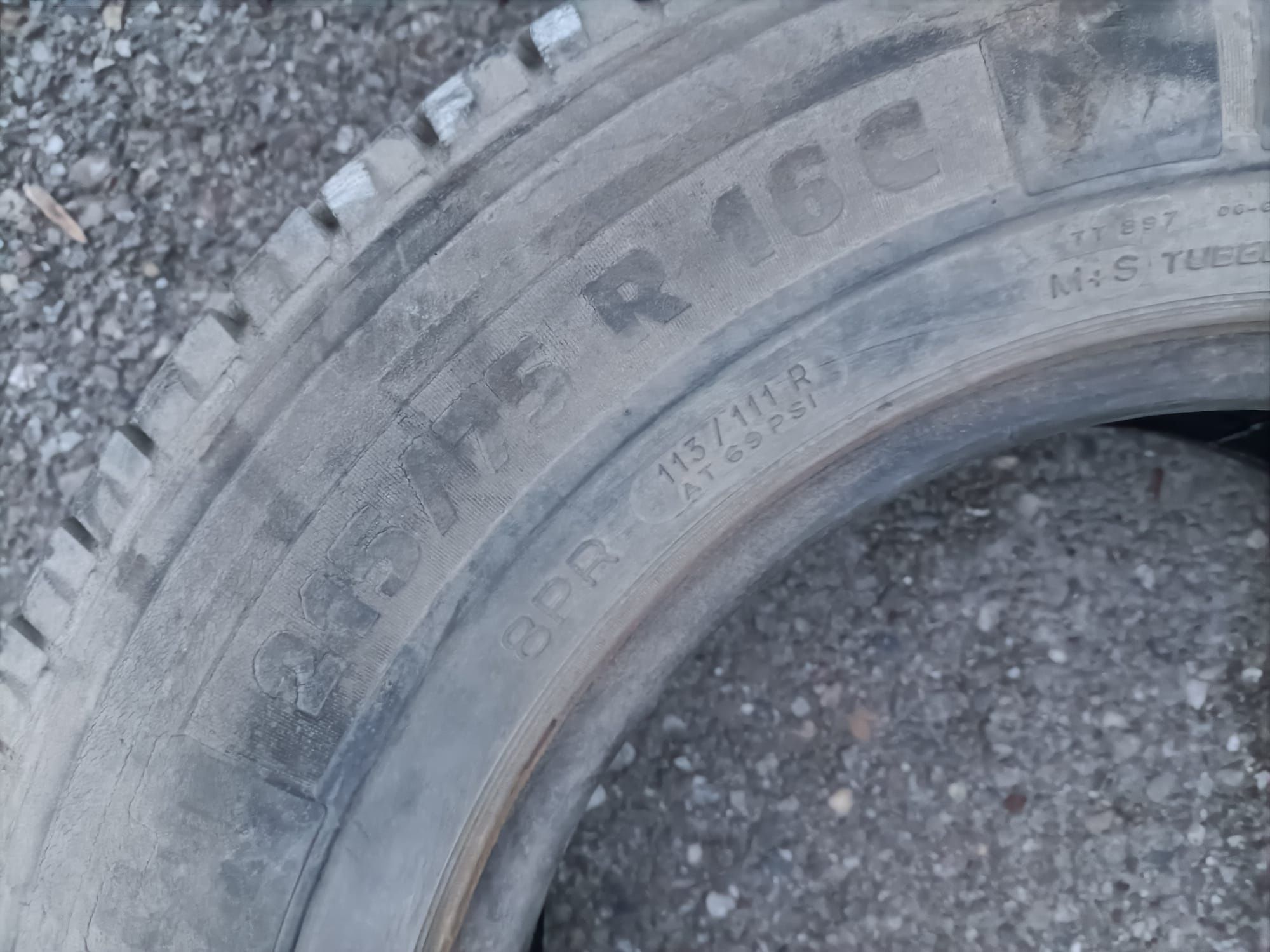 Cauciucuri anvelope pentru autoutilitare vară Michelin 215 75 16 C