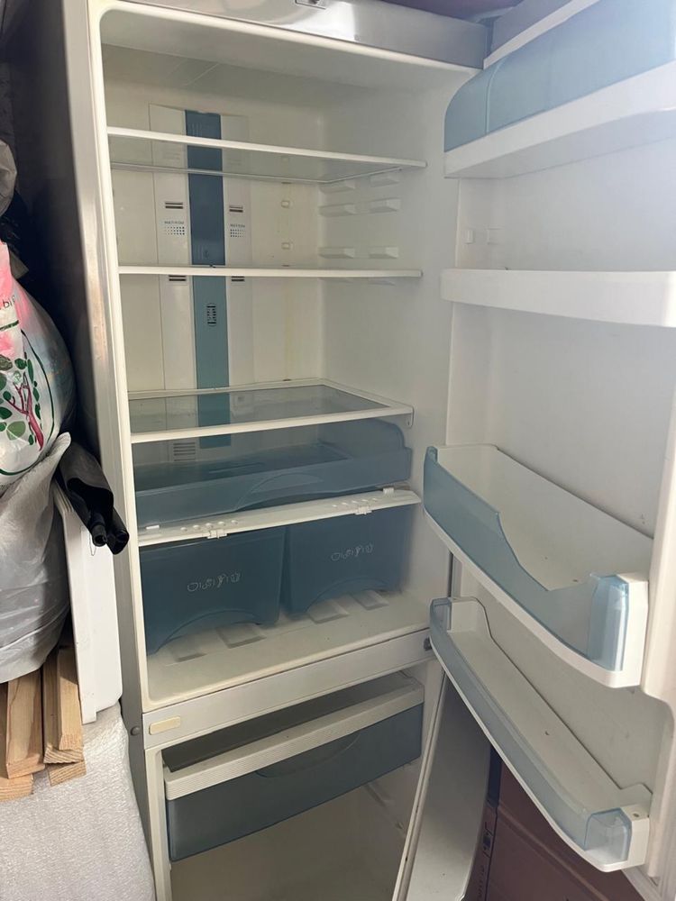 Продается холодильник,не дорого.