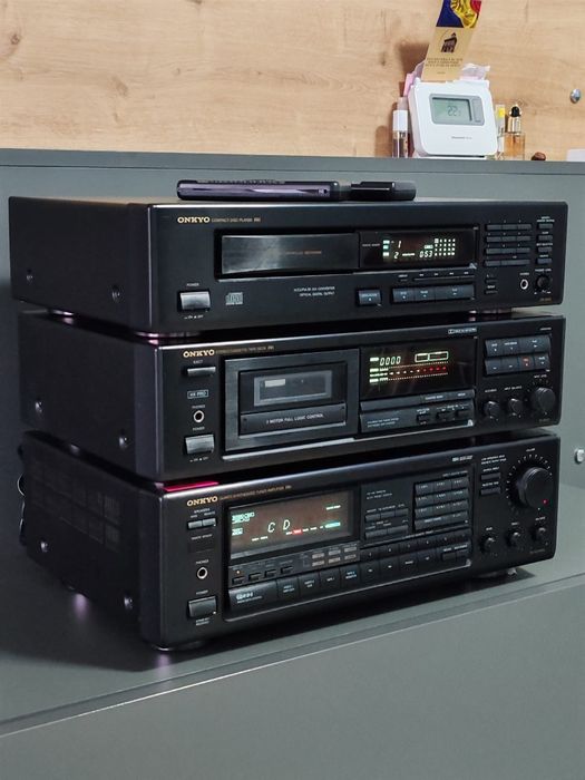Linie audio ONKYO ,amplituner/cd player/deck