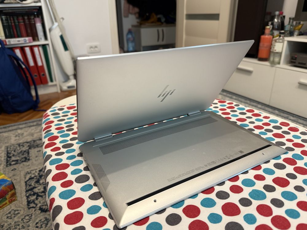 HP Spectre x360 13 touch cu i7/16G/512gb