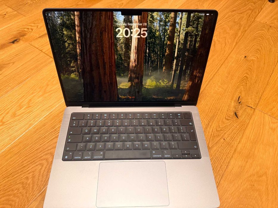 MacBook Pro 14" M3 – 16GB RAM / 512GB SSD