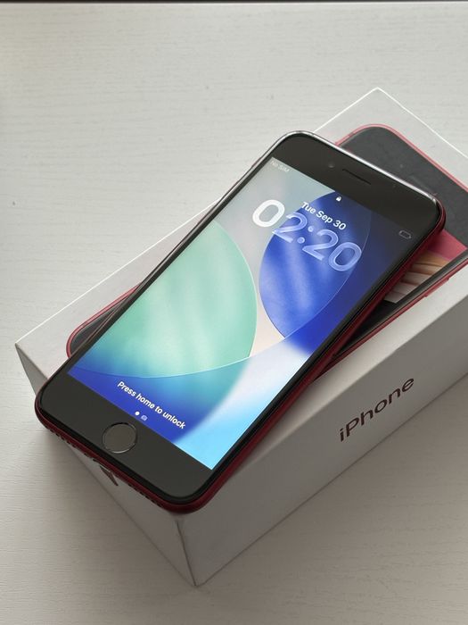 iPhone SE2 128 gb Ios 26, stare perfecta