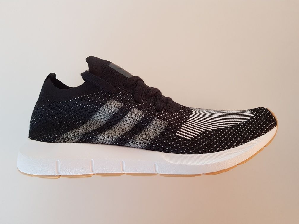 Adidași Adidas Swift Run PK CQ2891