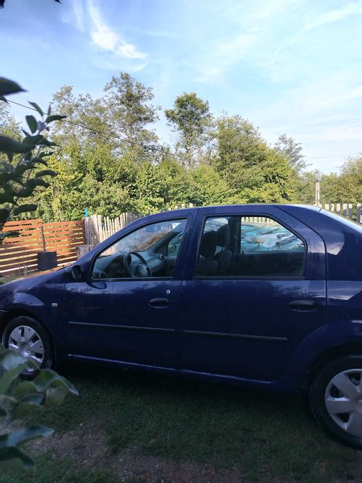 Vând logan 1.5dci