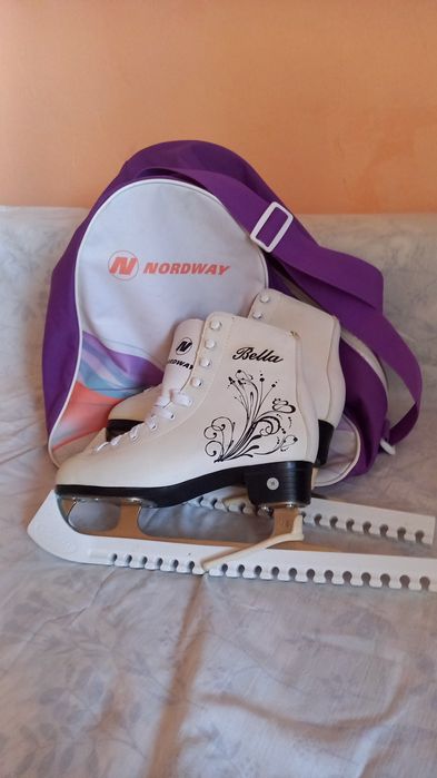 коньки 38 размер продам