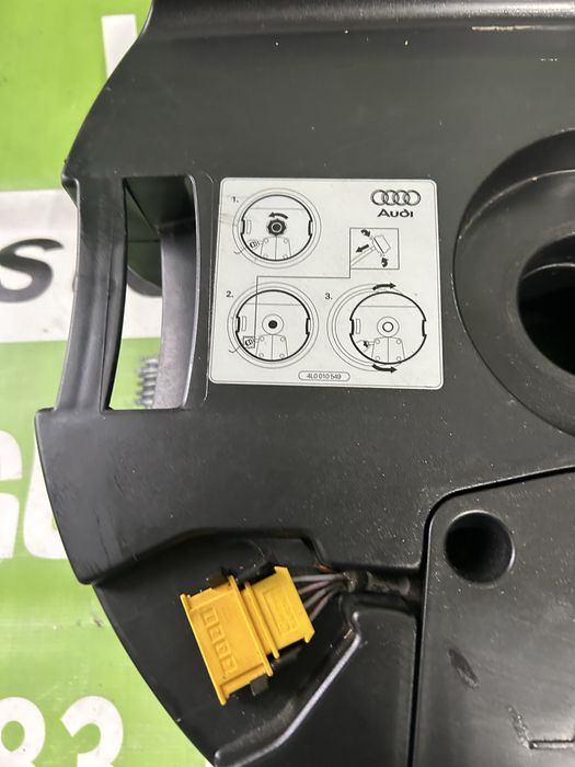 Subwoofer portbagaj  Audi Q7 7L 2008