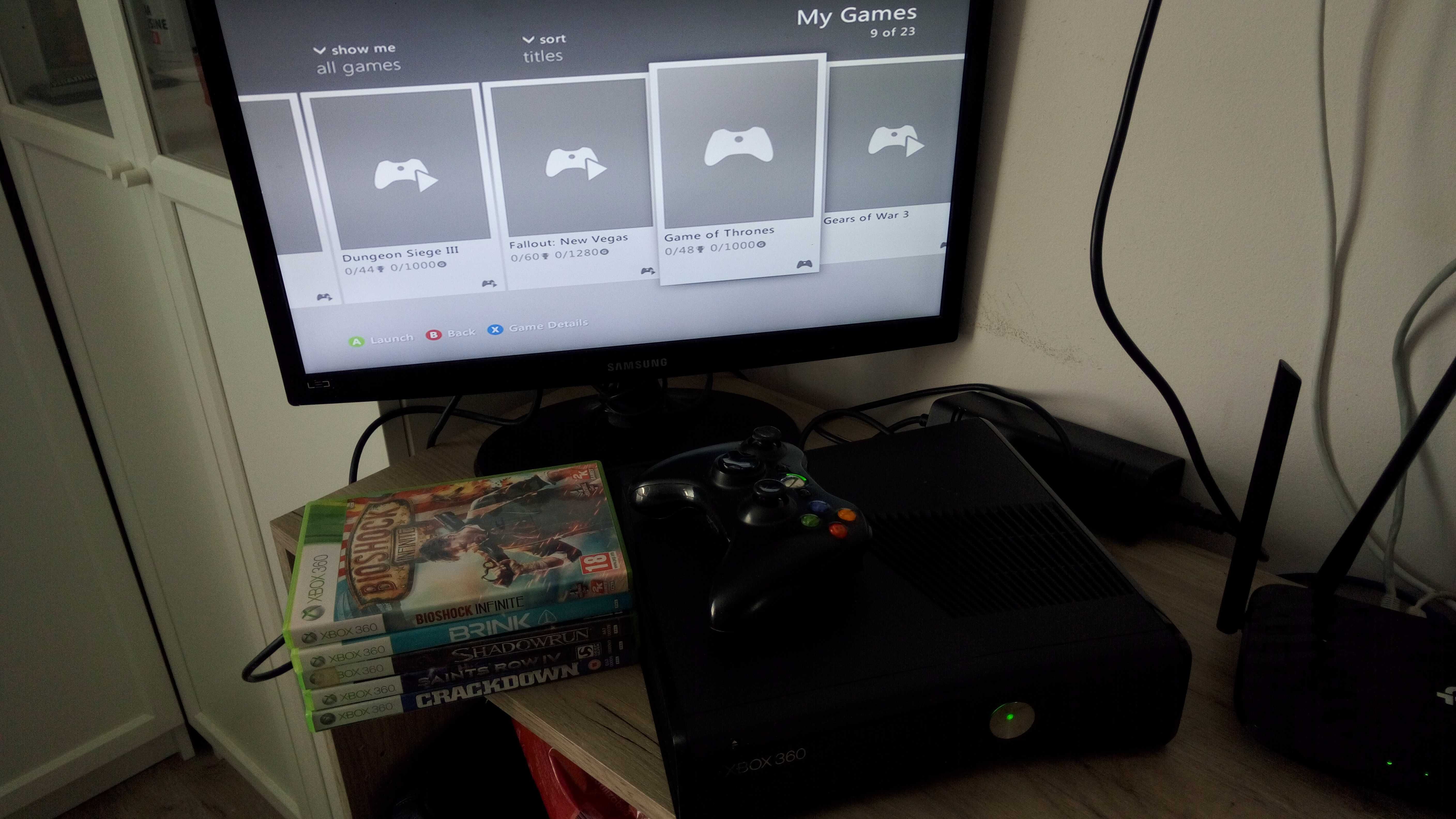 Consola Xbox 360 Slim 28 Jocuri Microsoft