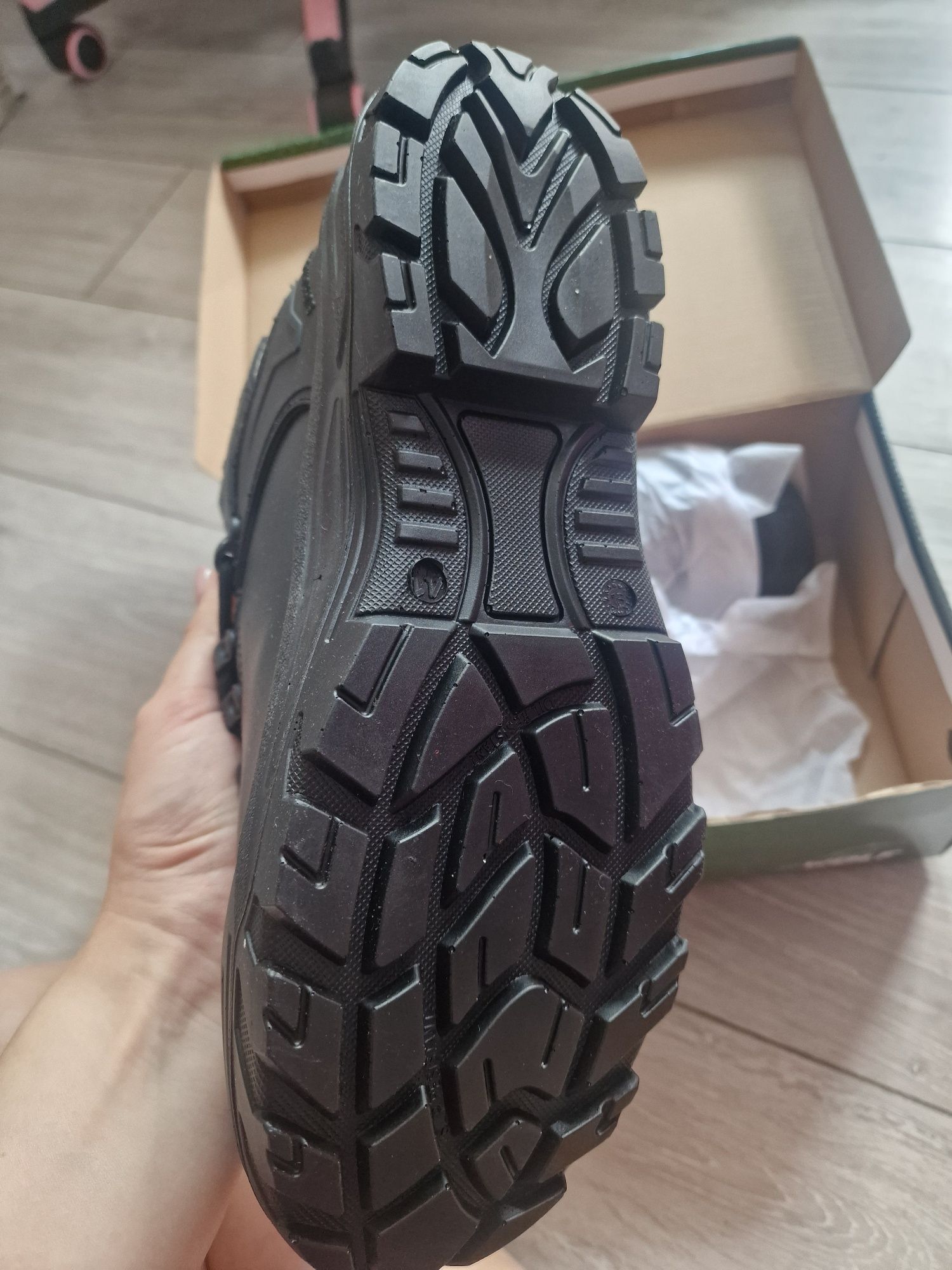 Работни обувк Safety shoes B WOLF