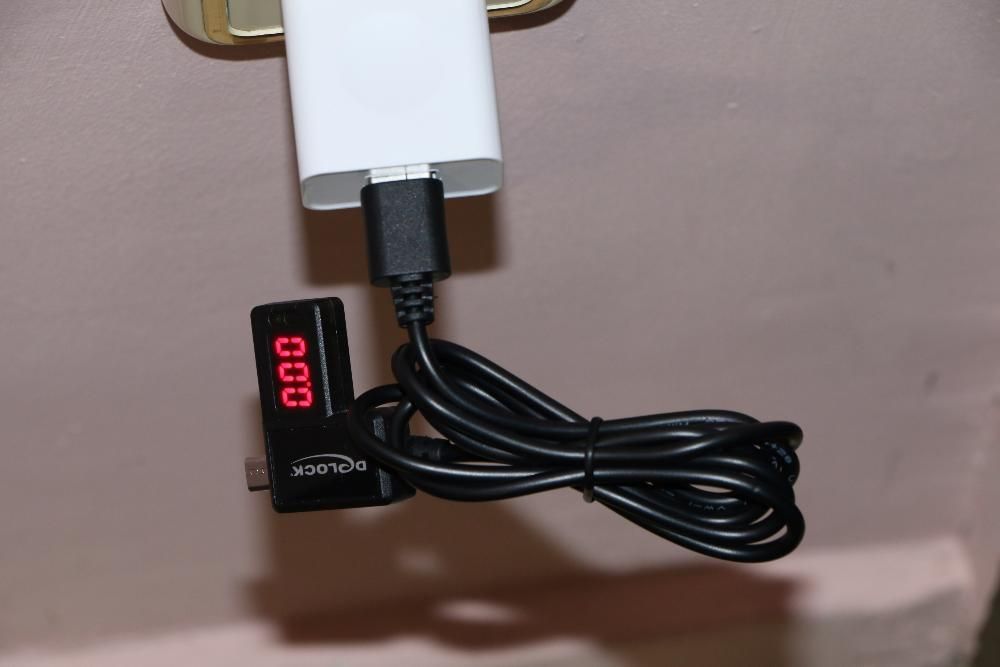 USB кабел 2.0, 1 м, нов, немски,внос от Германия, DELOCK, 3 цифрен
