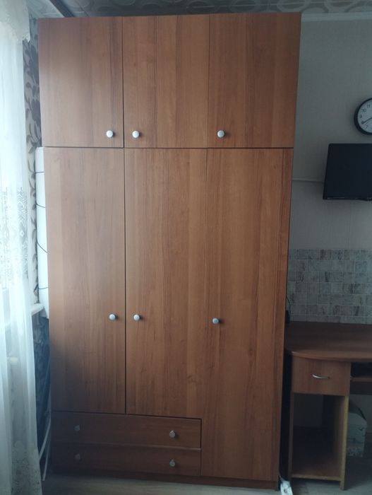 Продавам обзавеждане за детска стая