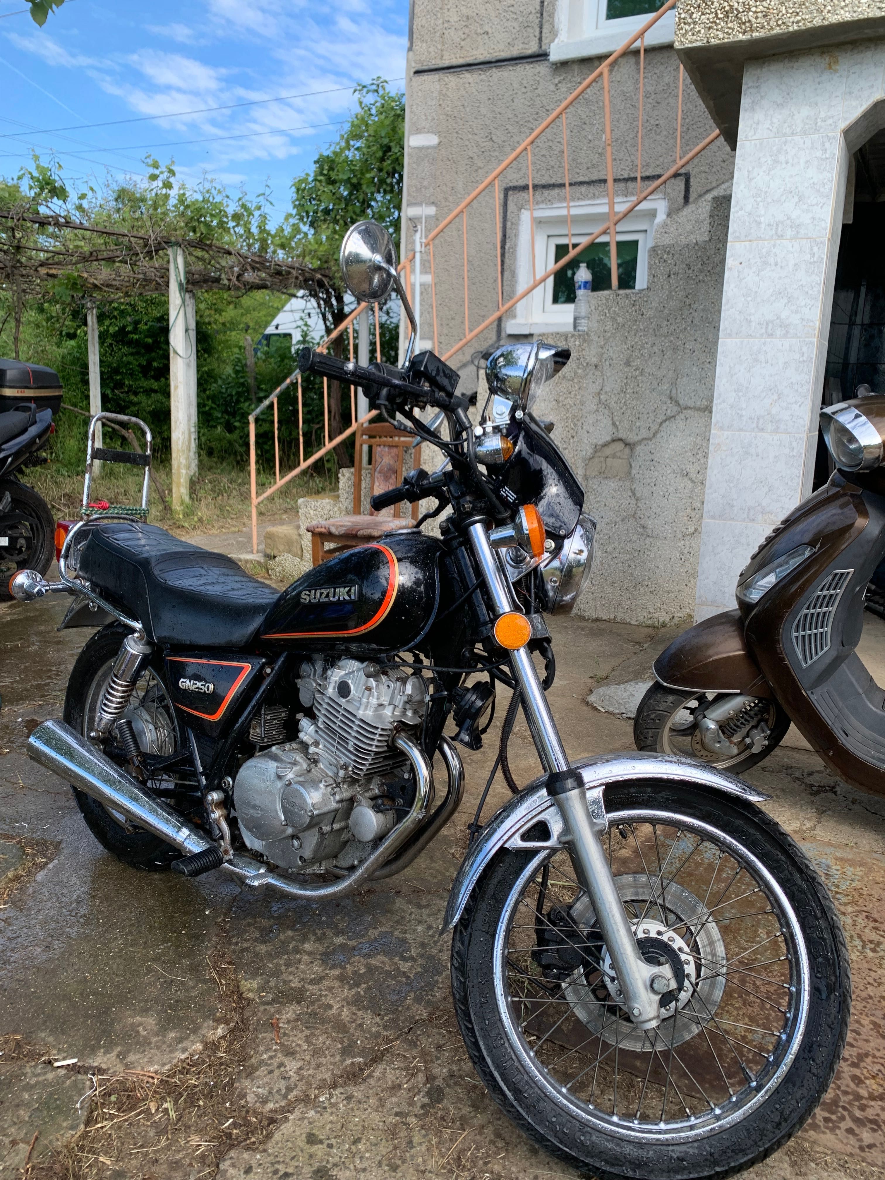 Suzuki GN250 1992