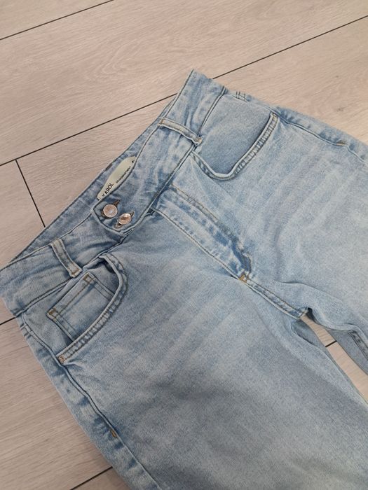 Дамски дънки чарлстон размер 40