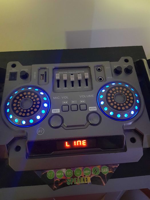 Vând sau schimb cu telefon