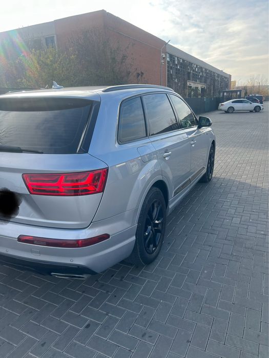 Vand urgent Audi Q7 din 2016
