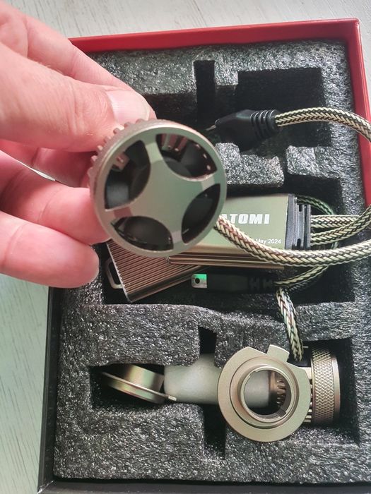 Авто Led лампи H7 12/24v за фарове Nakatomi с преходник комплект