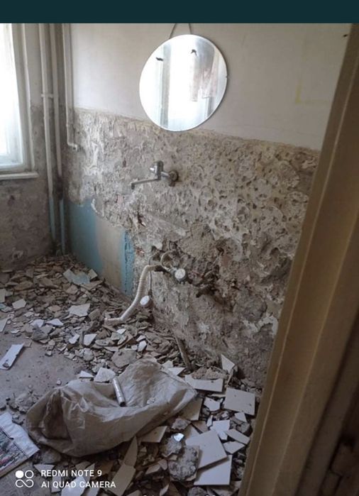 Executam demolari decopertari decapari  debarasam moloz , mob