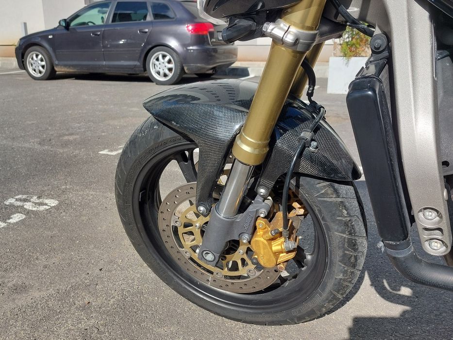 Honda Hornet PC41, Evacuare SBK omologata