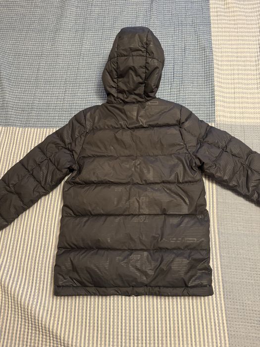 Adidas зимно яке за момче за около 9-10 години