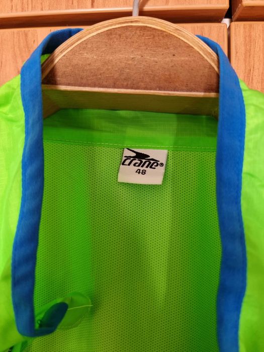 Vesta CRANE sport - verde fosforescent cu buzunar pt alergare, jogging