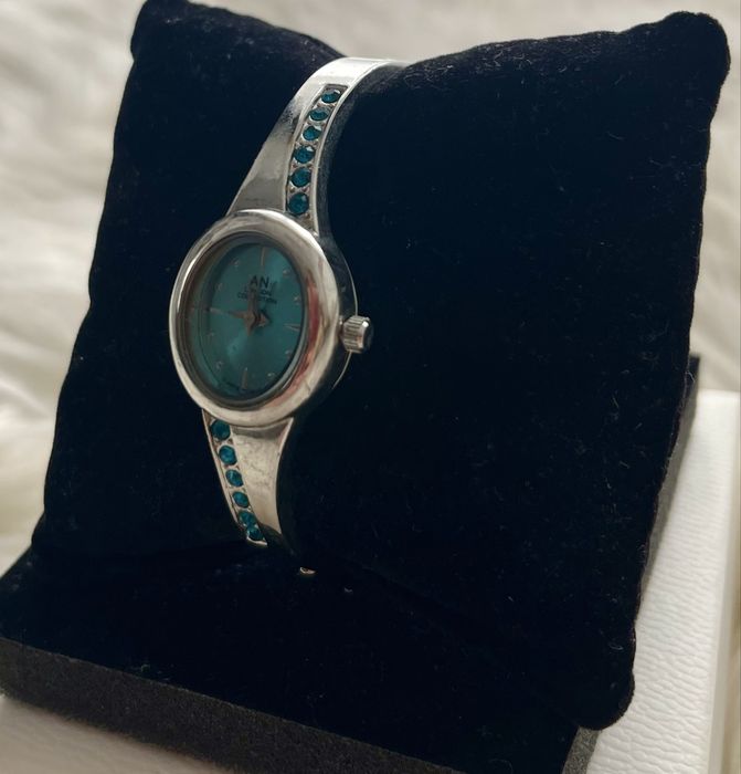 Set ‘An London Collection’ colier, ceas & bratara