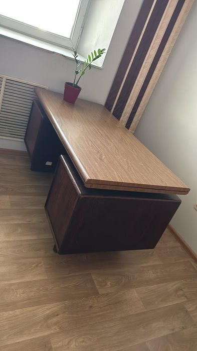 Продаётся офисные столы стулья от 5000 и выше