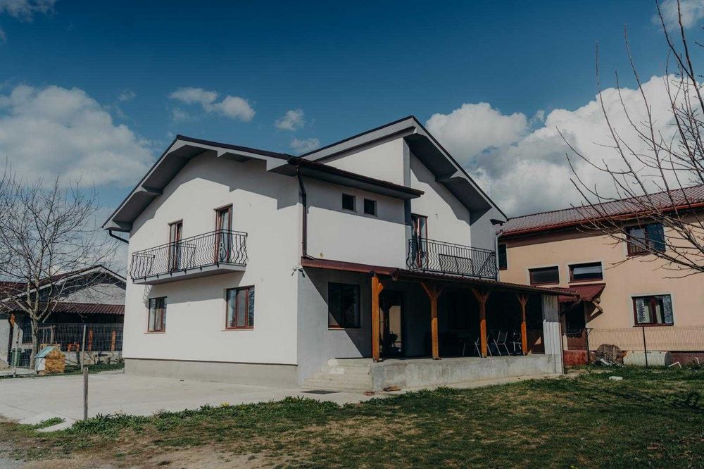 Vila / Pensiune de inchiriat | 20 locuri