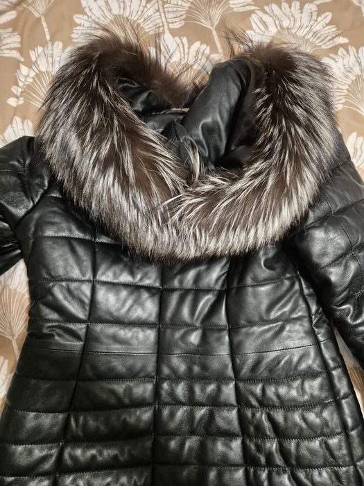 Geaca din piele naturală